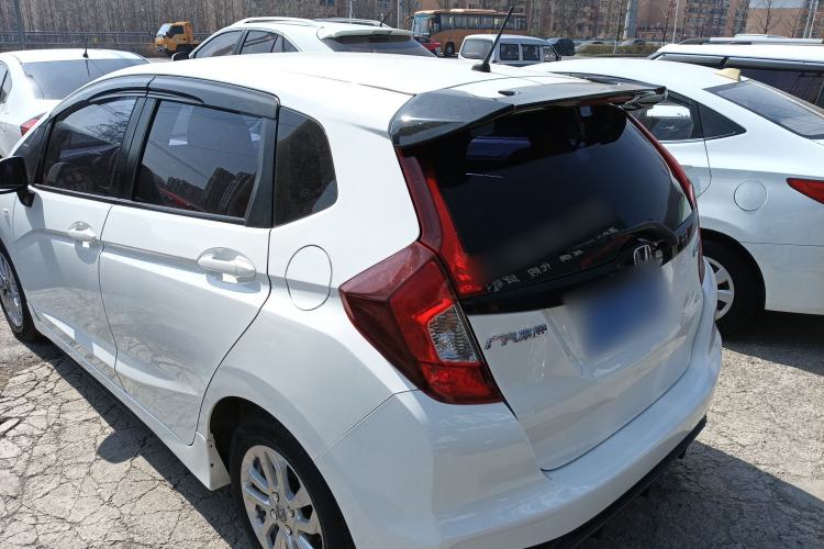 Used Honda Fit 2018 1.5L CVT Comfort Version Rear Left 45 Deg