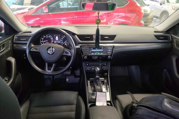 Used Skoda Superb 2016 TSI330 DSG Smart Drive Edition
