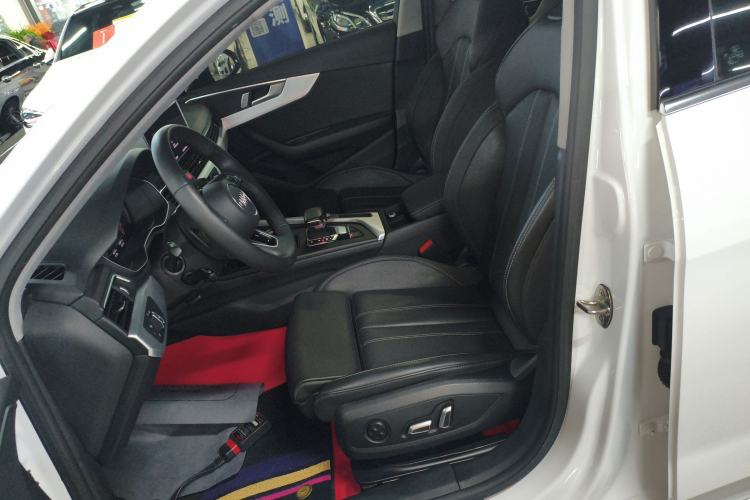 Used Audi A4L 2024 40 TFSI Fashion Dynamic Model