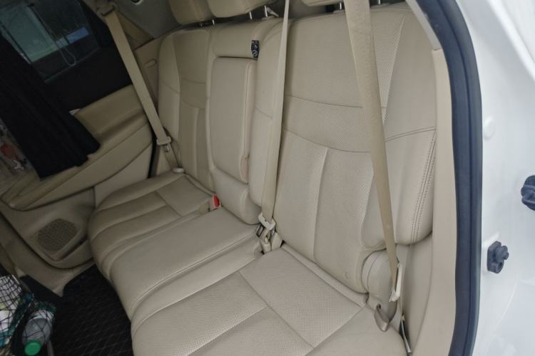 Used Nissan Murano 2019 2.5L XL Two-Wheel Drive Smart Connect Luxury Edition China VI Standard
