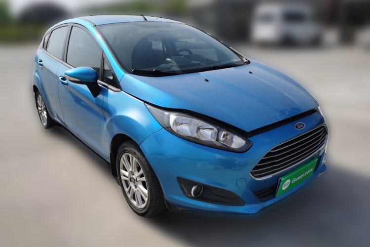 Used Ford Fiesta 2013 Hatchback 1.5L Automatic Fashion Edition Front Right 45 Deg