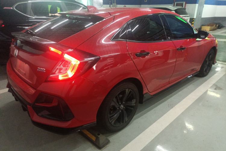 Used Honda Civic 2021 HATCHBACK 220TURBO CVT Trendy Cool Edition
