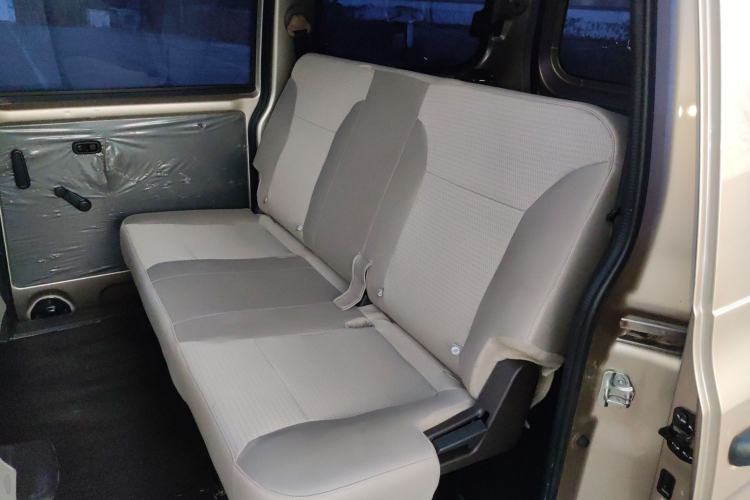 Used Wuling Hongguang V 2022 1.5L Jingqu Edition Electric-Assist LAR