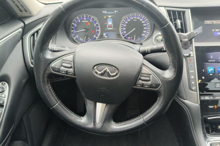 Used Infiniti Q50L 2016 2.0T Enjoyment Edition Steering Wheel