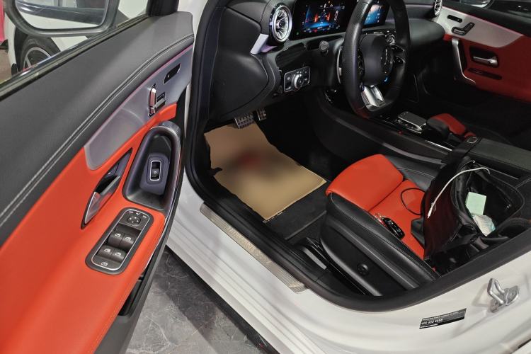 Used Mercedes-Benz A AMG 2024 Facelift AMG A 35 L 4MATIC
