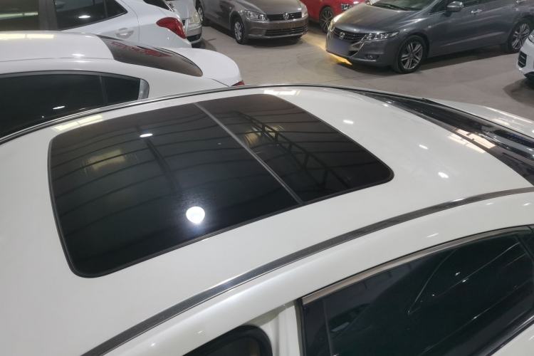 Used Geely Auto Emgrand GT 2016 2.4L Zunya Model
