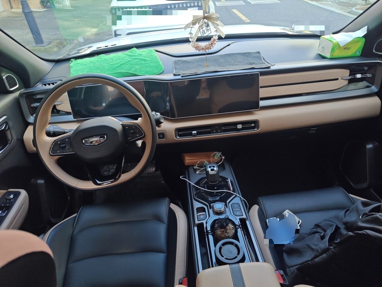 Geely Auto icon 2023 1.5TD Chocolate Smoothie Edition — снимка 9