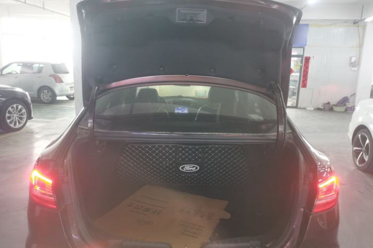 Used Ford Escort 2019 Revised Version 1.5L Automatic Enjoyment Type China VI Standard