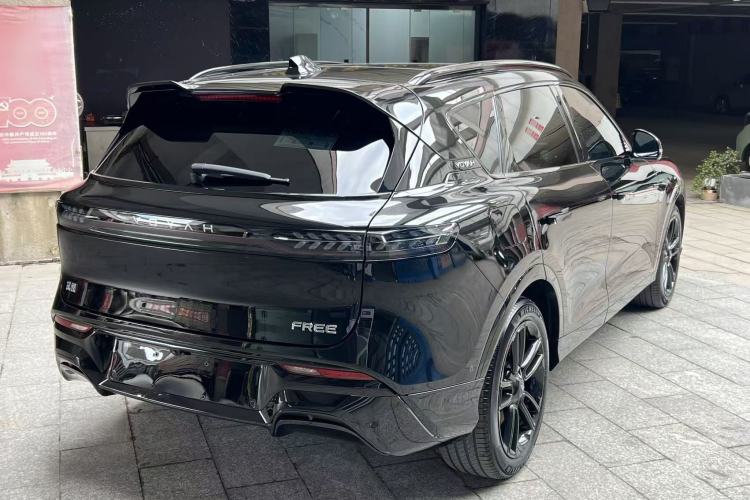 Used VOYAH FREE 2025 318 318 km Rear-Drive Touring Edition