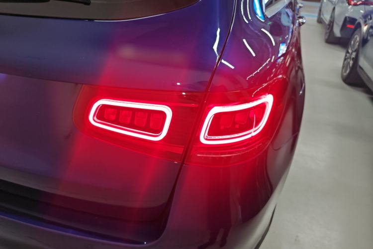 Used Mercedes-Benz GLC 2020 GLC 260 L 4MATIC Luxury Model Right Rear Taillight