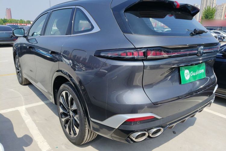 Used CHANGAN CS75 PLUS 2025 4th Generation UItra 2.0T New Blue Whale – Smart & Powerful Version