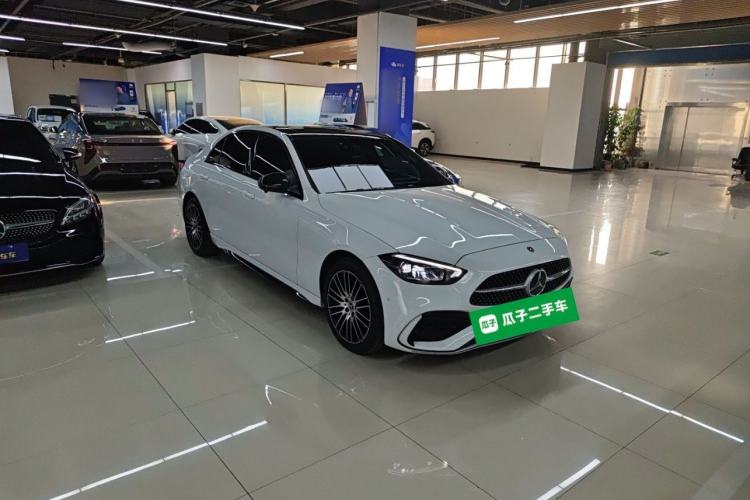 Used Mercedes-Benz C-Class 2023 Revised C 200 L Sport Edition Front Right 45 Deg