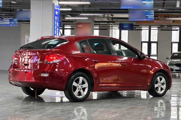 Used Chevrolet Cruze 2013 Hatchback 1.6L Automatic Luxury Model
