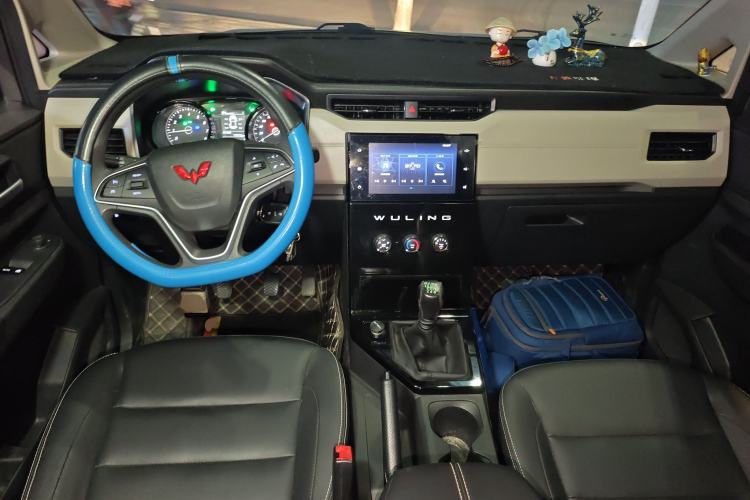 Used Wuling Zhengcheng 2021 1.5T Manual Luxury Version