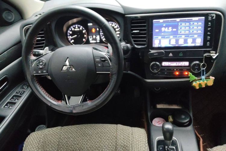 Used Mitsubishi Outlander 2016 2.4L 4x4 Elite Edition 5 Seats
