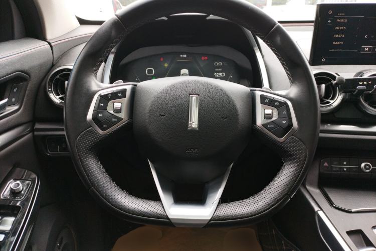 Used Wey VV5 2017 2.0T Flagship Edition
