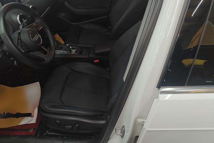 Used Audi A3 2018 30th Anniversary Edition Sportback 35 TFSI Fashion Model
