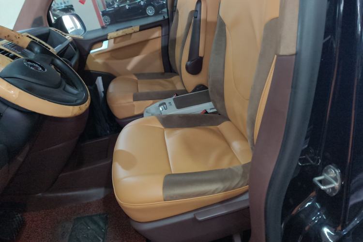 Used Volkswagen Caravelle 2018 2.0 TSI 4x4 Comfort Edition 7 Seats