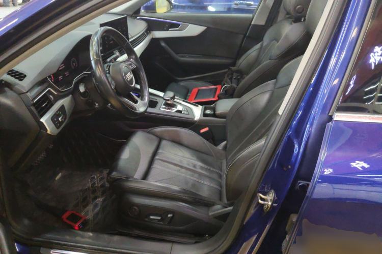 Used Audi A4L 2022 40 TFSI Fashion Dynamic Model
