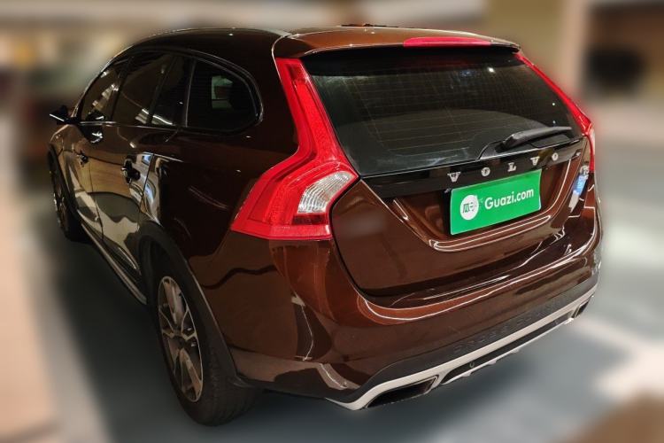 Used Volvo V60 2017 Cross Country T5 AWD China V Standard