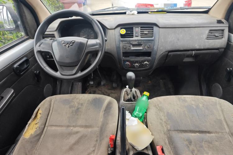 Used Wuling Rongguang 2014 1.2L S Base Model