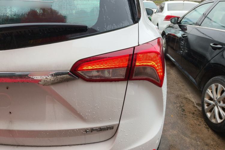 Used Buick Envision 2018 20T Two-Wheel-Drive Elite Model
