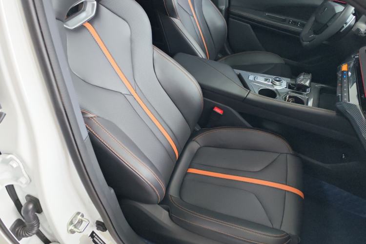 Used CHANGAN UNI-V 2024 1.5T Prestige Edition
