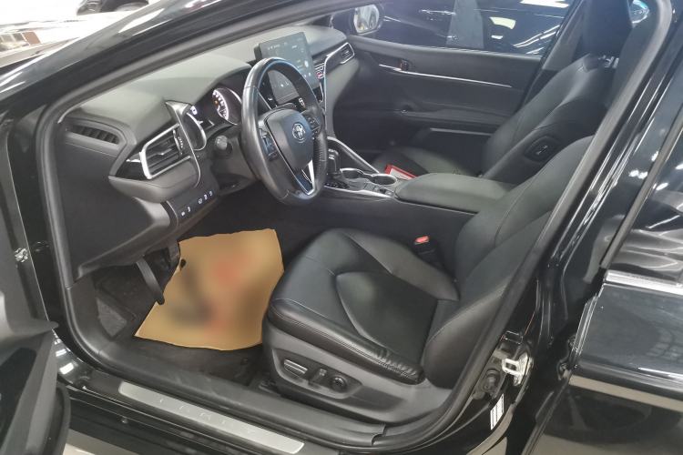 Used Toyota Camry 2021 2.0G Luxury Edition