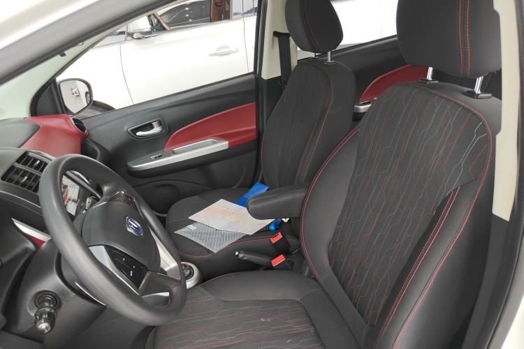 Used CHANGAN Benni 2015 1.4L IMT Luxury Model China IV Left Front Seat