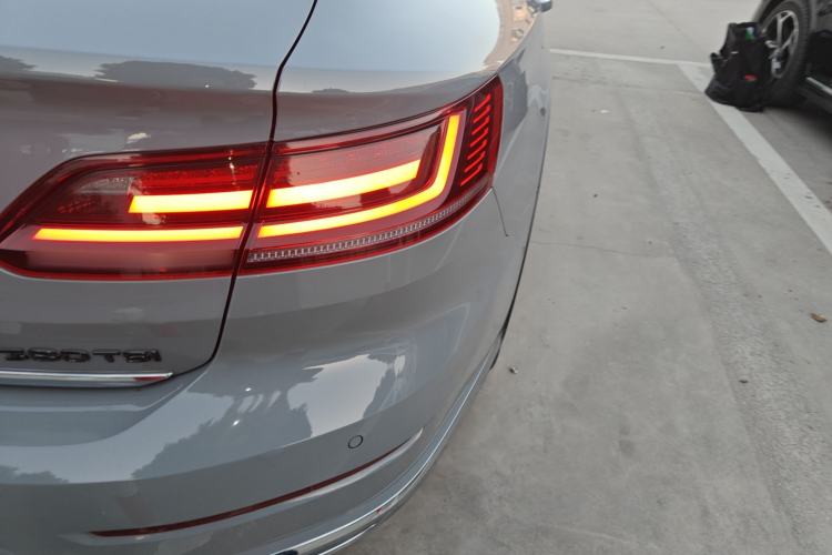 Used Volkswagen FAW-Volkswagen CC 2023 Hunting Vehicle 380TSI Hunter's Heart Edition