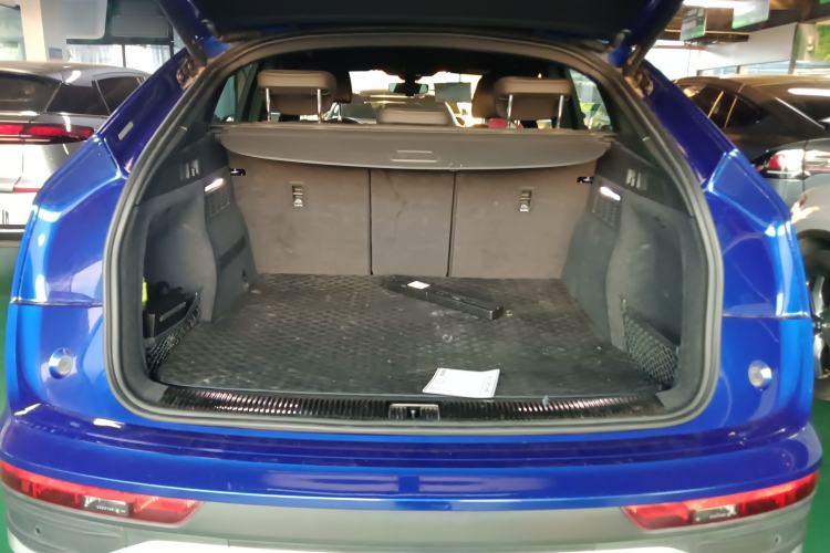 Used Audi Q5L Sportback 2022 40 TFSI Fashion Model
