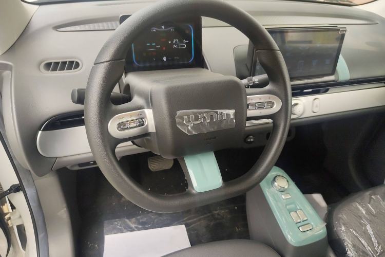 Used Changan Lumin 2025 205km Refreshing Edition