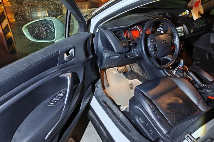 Used Citroen C5 2014 1.6T Automatic Luxury Model