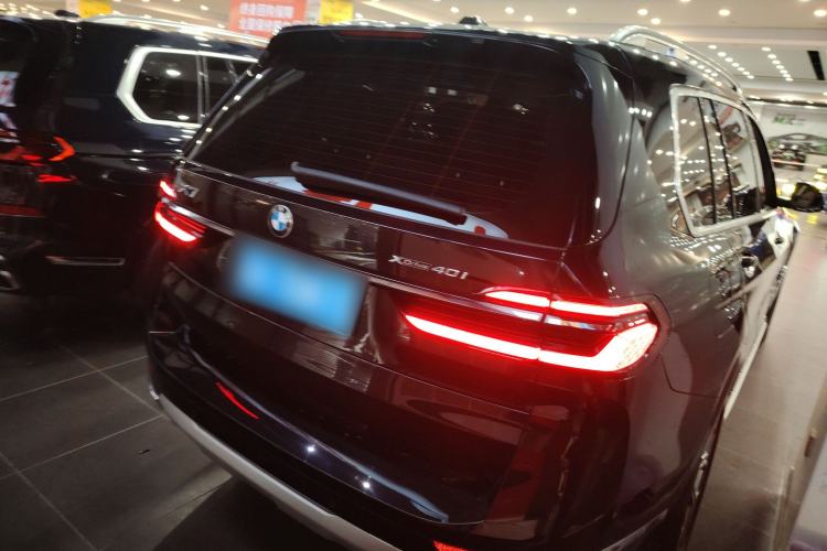 Used BMW X7 2023 xDrive40i Luxury Package with Leading Features Rear