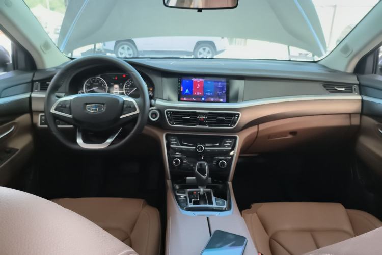 Used Geely Auto Emgrand GT 2017 2.4L Comfort Model Center Console