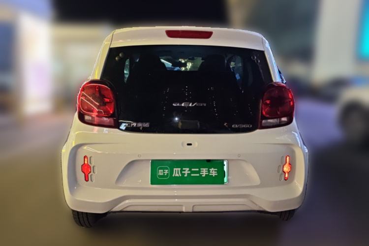 Used Roewe Clever 2021 302 km New Four-Seater Super-Efficient Version