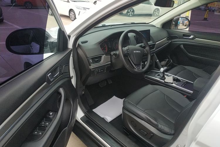 Used Haval H6 2021 Sport Edition 1.5T Automatic Elite Smart Connectivity Model with Hexagonal Grille
