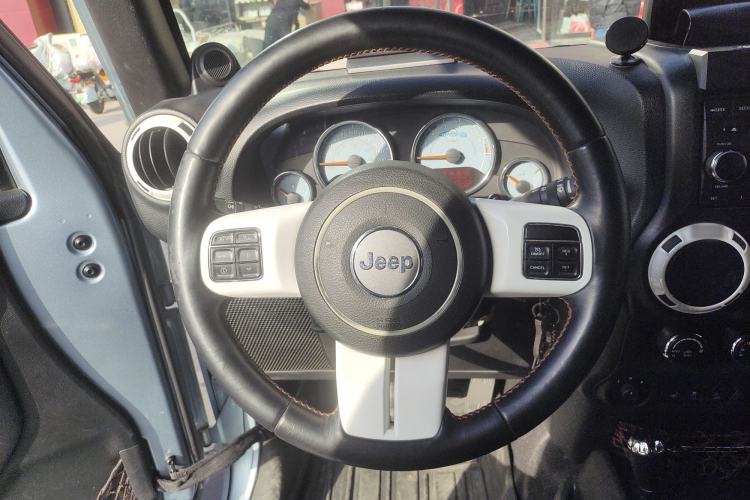 Used Jeep Wrangler 2012 3.6L Sahara Polar Edition