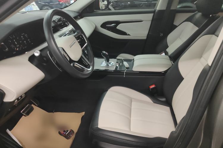 Used Land Rover Range Rover Evoque 2021 Range Rover Velar 249 PS R-Dynamic S Performance Edition
