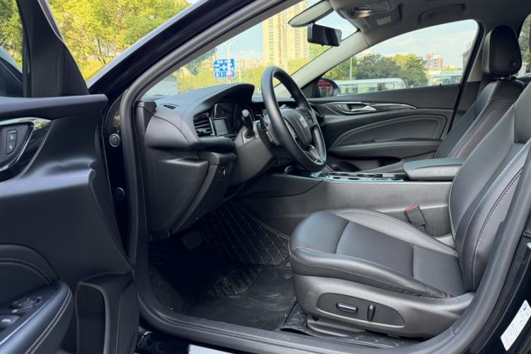 Used Buick Regal 2024 25T Deluxe Edition
