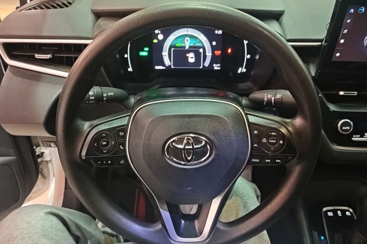 Used Toyota Corolla 2023 1.8L Smart Electric Hybrid Dual-Motor Elite Edition Steering Wheel