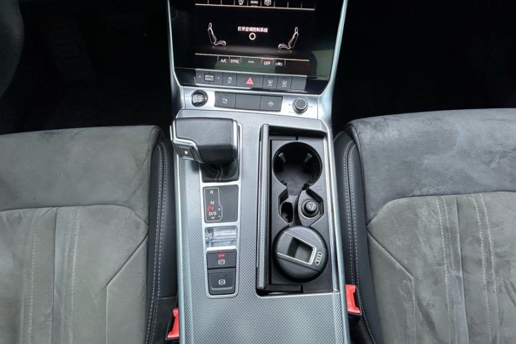 Used Audi A6L 2021 40 TFSI Luxury Dynamic Edition Gear Lever