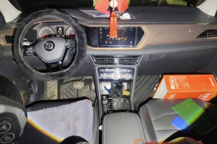 Used Volkswagen Tharu 2020 330TSI All-Wheel-Drive Luxury Edition China VI Standard