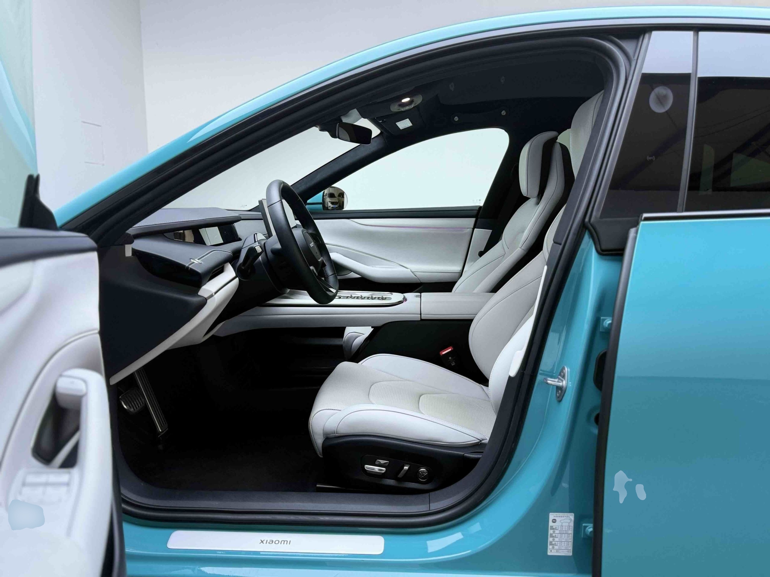 Xiaomi Auto SU7 2024 Four-Wheel-Drive Max Founder's Edition — снимка 18