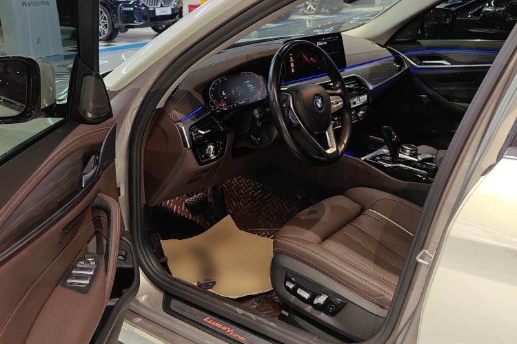 Used BMW 5 Series 2021 530Li Luxury Edition Premium Package
