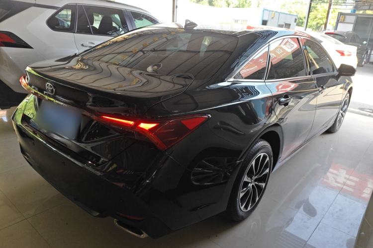 Used Toyota Avalon 2023 2.0L Premium Edition