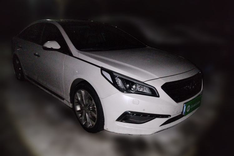 Used Hyundai Sonata 2015 2.4L LUX Ultimate Trim
