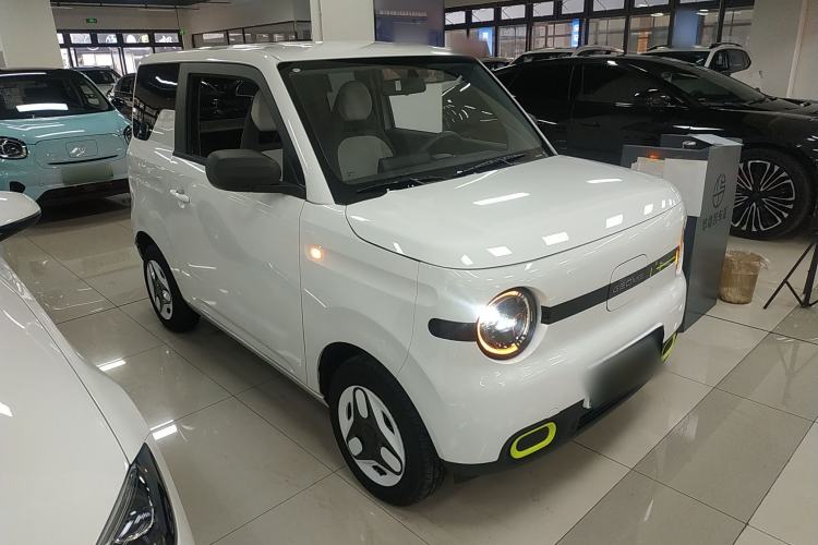 Used Geely Galaxy Panda 2025 210 km – Yuanqi Bear Front Right 45 Deg