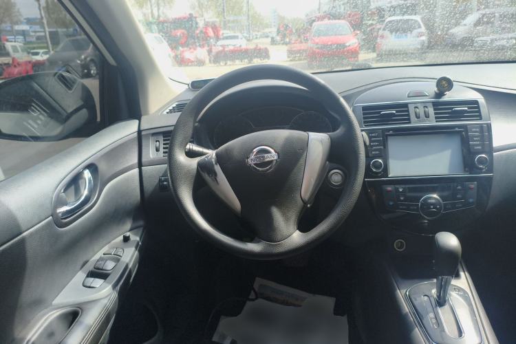 Used Nissan Tiida 2014 1.6L CVT Smart Model Steering Wheel