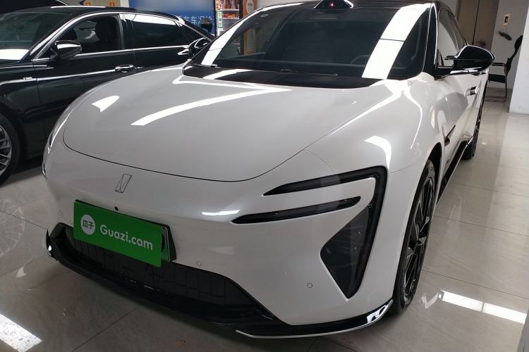 Used Avatr 06 2025 Ultra Pure Electric Edition